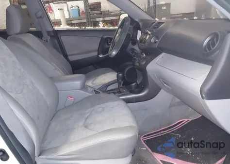 2009 Toyota Rav4 z USA, uszkodzony, nr VIN 2T3ZF33VX9W002572